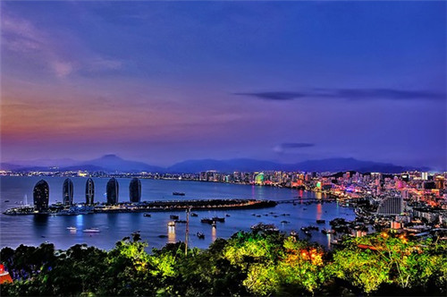 秦云重庆小面加盟在启东市开店有什么前景